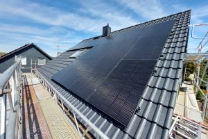 12 kwp PV-Anlage als Ost  / West Ausrichtung